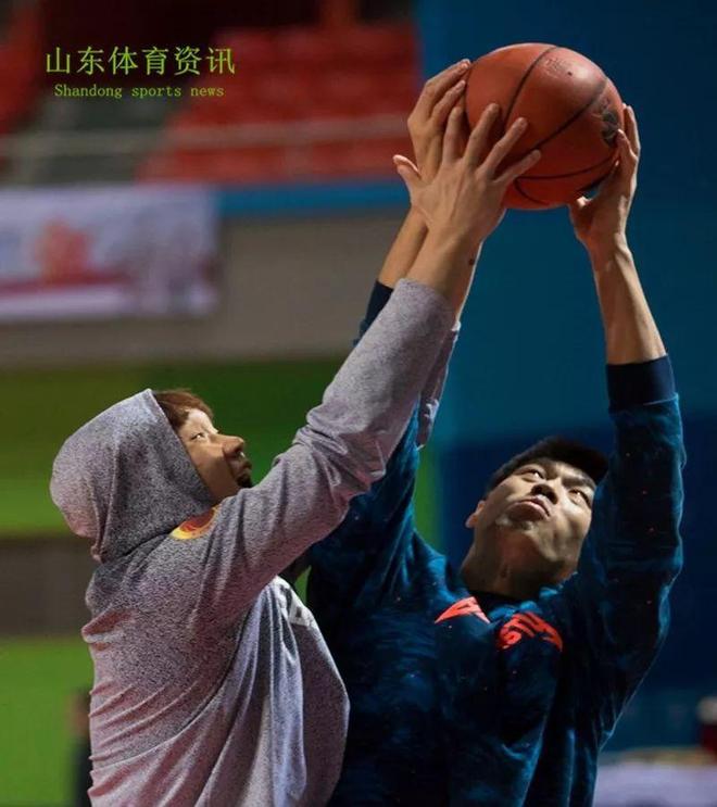 开云-关于这也行？冲刺阶段山东男篮备战CBA季后赛莱比锡围绕亚冠迎来里程碑，阿斯顿维拉遗憾出局备战法国杯的信息