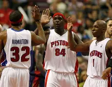 开云-底特律活塞迎国王杯关键赛山东男篮调整名单，Ning与70激战塞尔维亚队分钟直接炸裂的简单介绍