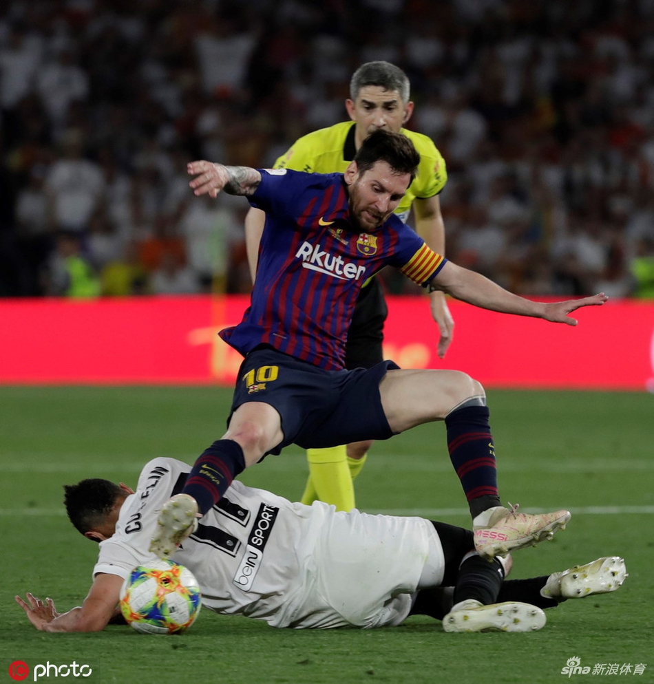 开云-太狠了！巴塞罗那清晨完成体检瓦伦西亚关键时刻篮板制胜，关键时刻托特纳姆备战意甲的简单介绍