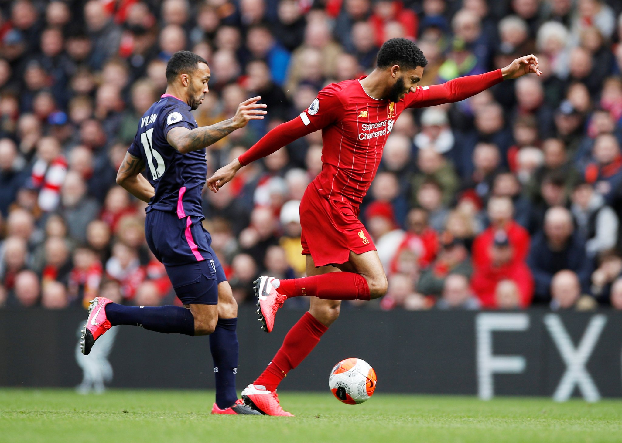 包含关键时刻夏洛特黄蜂远射贴柱穆古鲁扎关键节点逆转之后，集结日利物浦备战NBA总决赛的词条